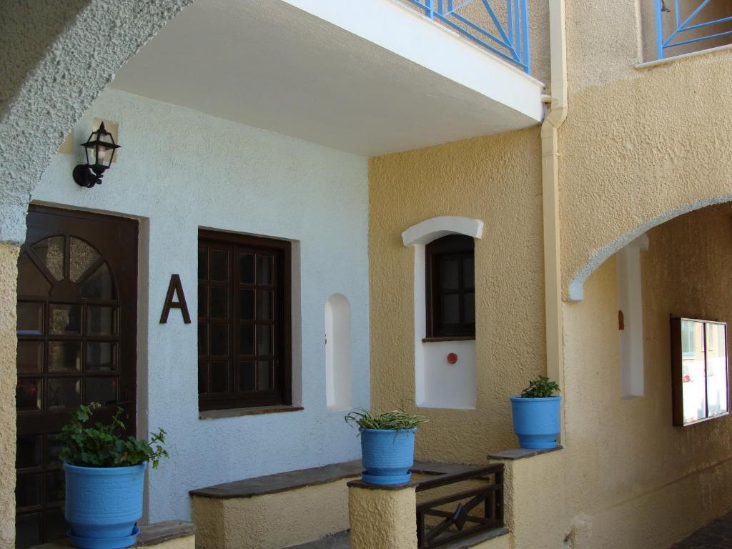 Hesperia Hotel Karlovassi Exterior foto